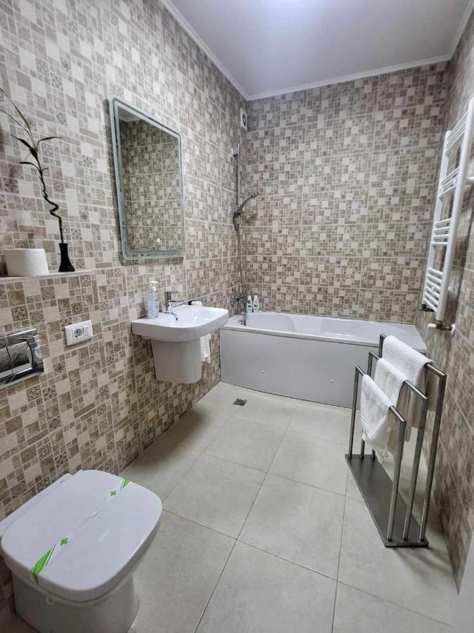 אראד Sika Sunny Garden Apartment מראה חיצוני תמונה