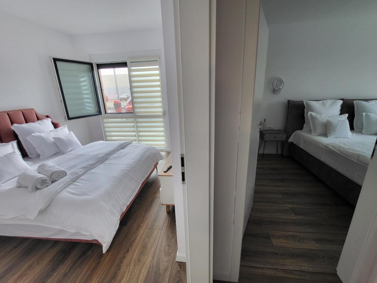 אראד Sika Sunny Garden Apartment מראה חיצוני תמונה